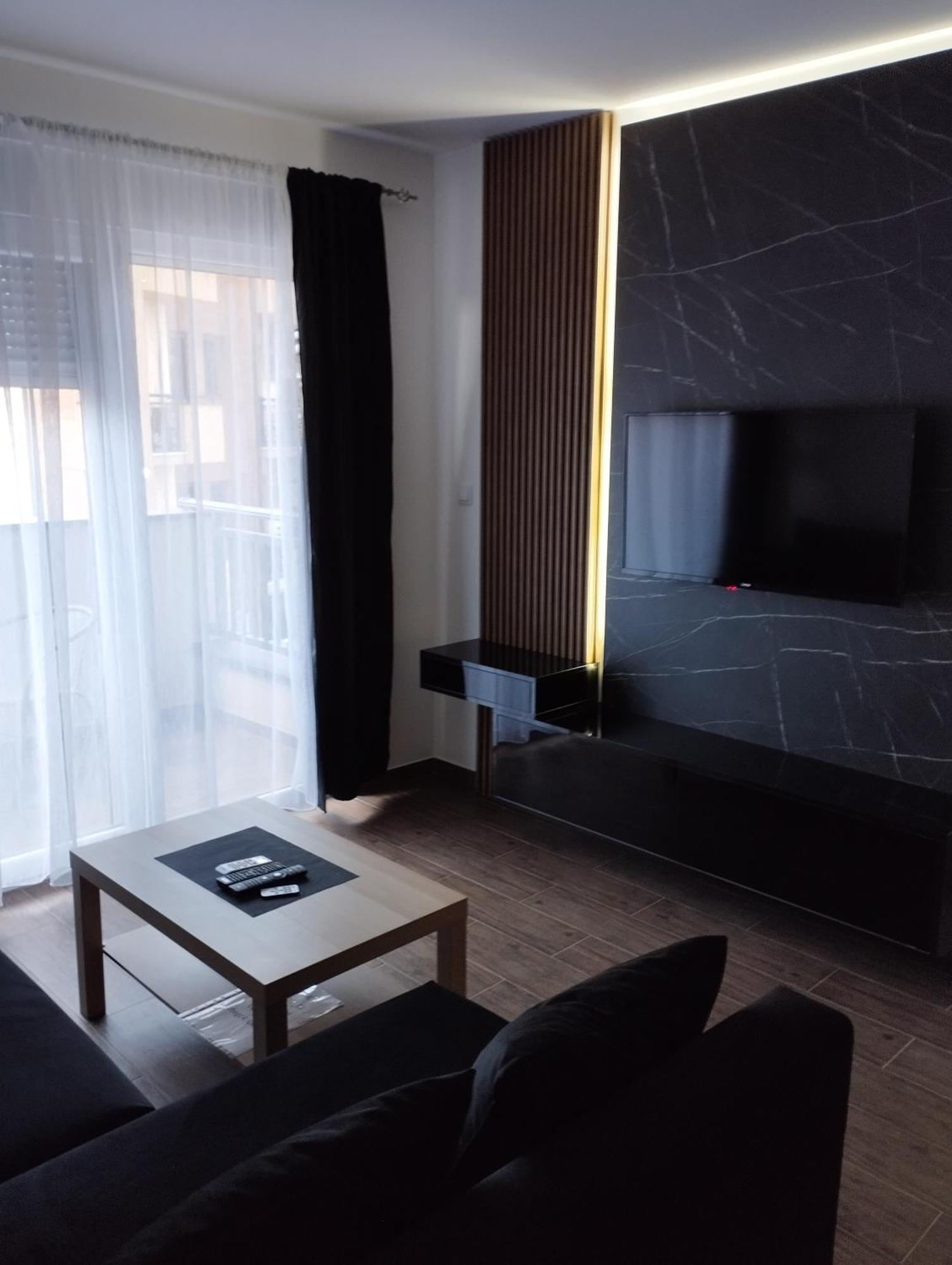 Apartment With Pool Veliko Gradiste Bagian luar foto